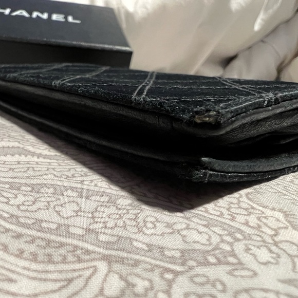 Authentic Vintage CC card or coin holder - Picture 10 of 16